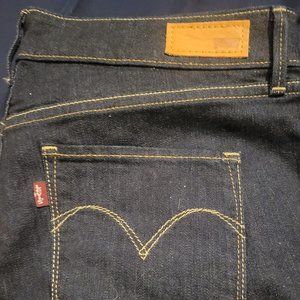 Levis dark wash bootcut jeans